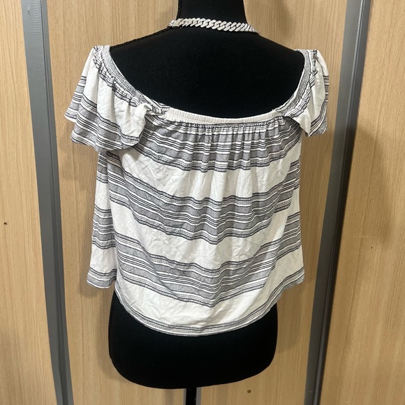 Torrid Black and White Striped Off-Shoulder Blouse - Picture 3 of 3